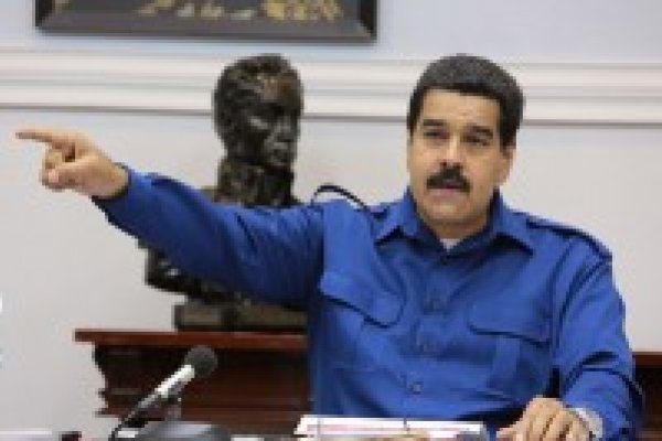 Maduro: "El golpe de Estado ha sido derrotado"