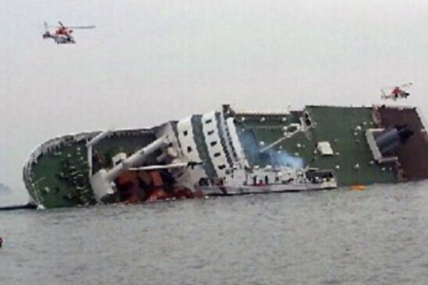 Dos muertos y 209 desaparecidos en un naufragio de un barco Surcoreano
