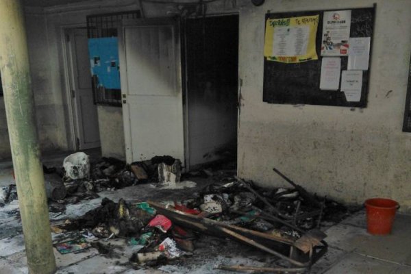 Destrozaron y robaron el fin de semana en una escuela secundaria de Santa Rosa de Lima