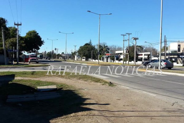 Lo chocó un camión y se dio a la fuga