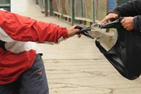 Tres nuevos arrebatos en la ciudad