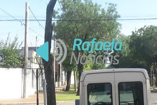 Roban a mano armada un comercio multirubro