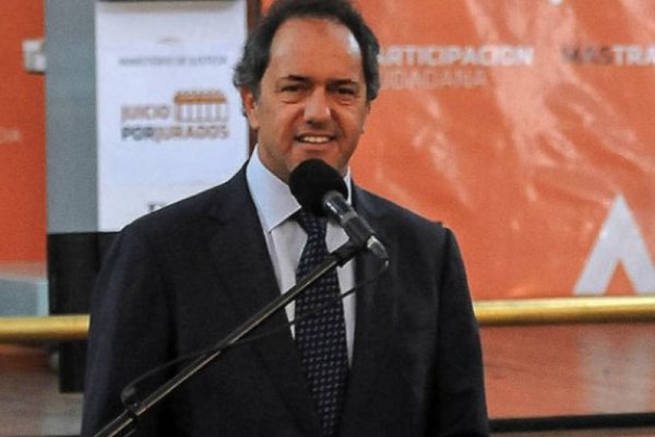 Scioli señaló las "contradicciones" del acuerdo entre la UCR y el PRO