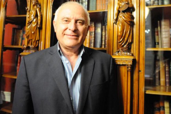 Lifschitz: "Estoy acostumbrado a manejar aviones en la tormenta"