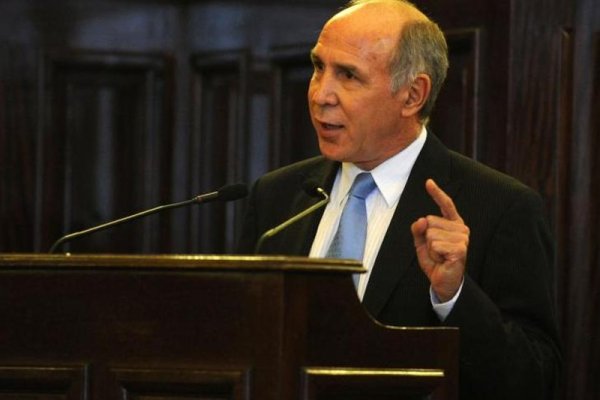 Respuesta a Lorenzetti: "Nuestra lucha contra el narcotráfico es en serio, no de discurso"