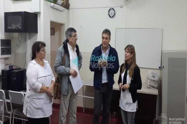 Castellano visitó la escuela Paul Harris, del barrio Villa Dominga