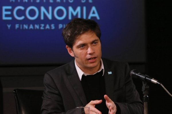 Kicillof cruzó a Clarín y aclaró que su cargo en YPF es ad honorem