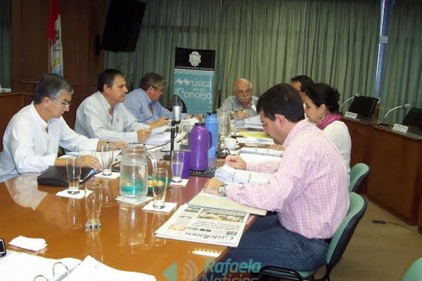 Piden disminuir la velocidad en Av. Podio y Luis Fanti