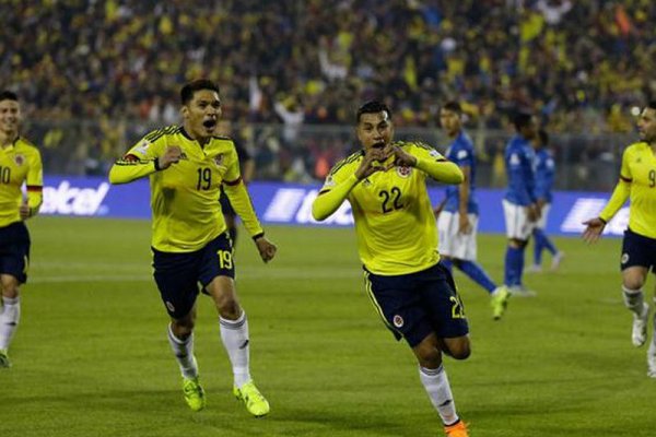 Colombia venció a Brasil en una noche que terminó con escándalo y Neymar expulsado