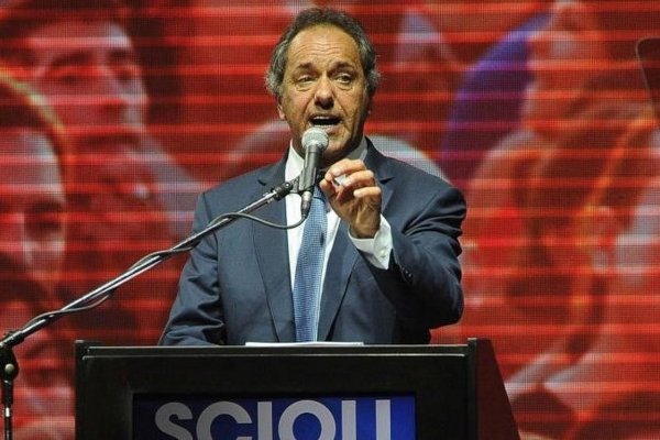 Scioli sobre el dólar ahorro: "Se va a ampliar cada vez más"