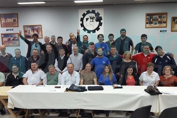 El movimiento obrero en asamblea permanente