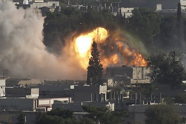 Francia lanzó masivos bombardeos en Siria