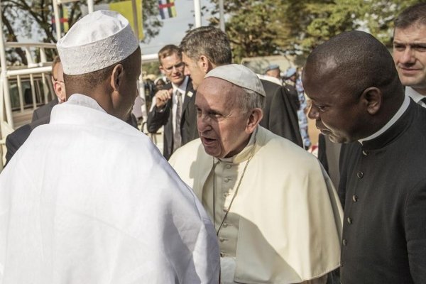 Francisco pidió por la paz entre musulmanes y cristianos