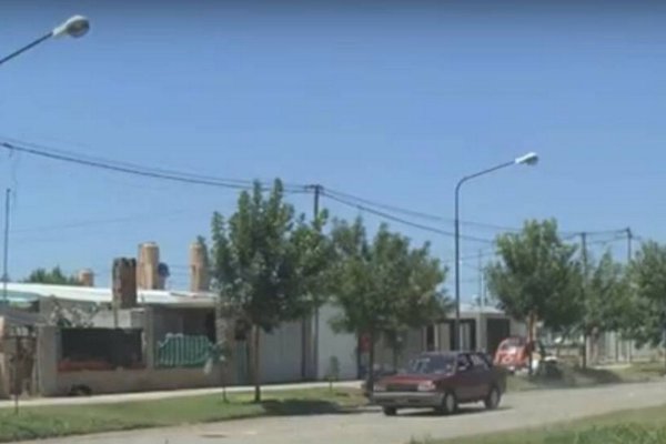 Preocupa la inseguridad y falta de agua en barrio Mora