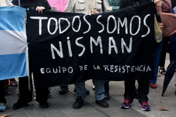 "Velas por Nisman": a un año de su muerte, homenajean al fiscal de la UFI AMIA