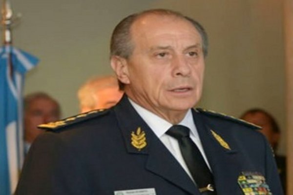 Renunció el jefe de la Policía Federal, el comisario general Román Di Santo