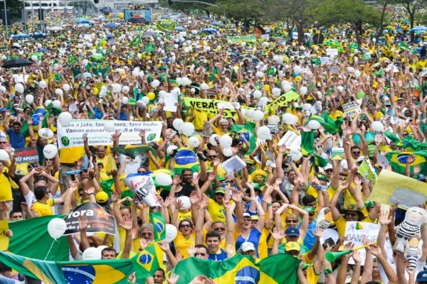 La oposición a Dilma marchó por todo Brasil