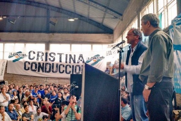 En el plenario del kirchnerismo, Scioli pidió que se respete "la voluntad popular del 49%"