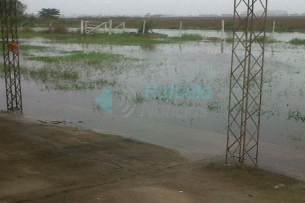 Cerca de 70 escuelas de la región sin clases debido a la inundación