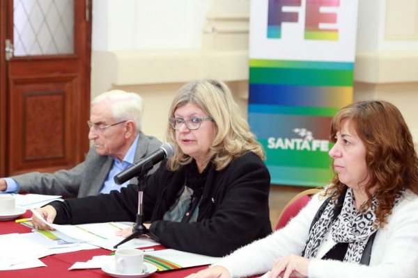 Santa Fe pone en marcha un proceso participativo para crear su Ley de Educación