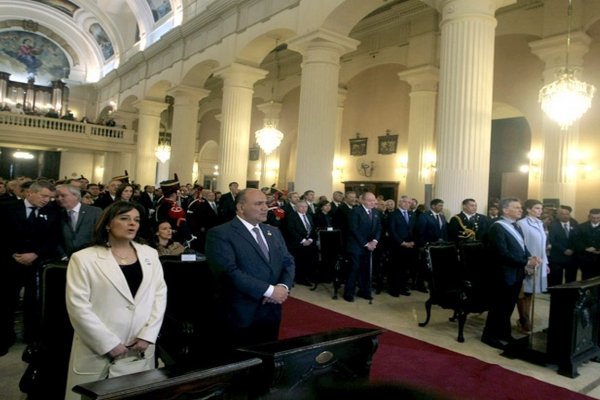 Arzobispo Zecca en Tucumán: "No es un día para ahondar en la grieta"