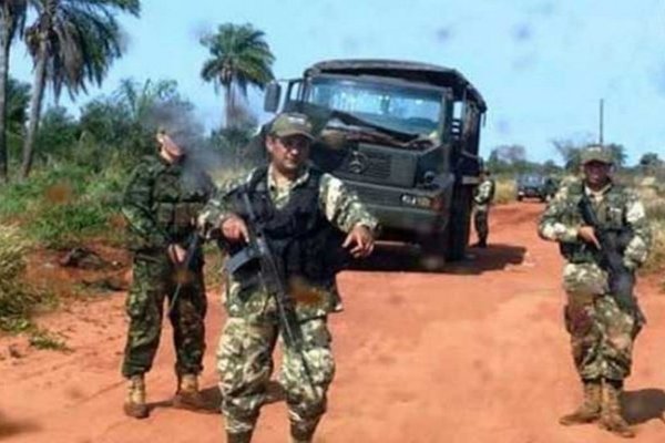 Ocho militares muertos en un atentado de la guerrilla en Paraguay