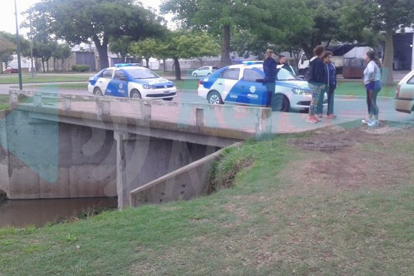 La golpearon para robarle su teléfono