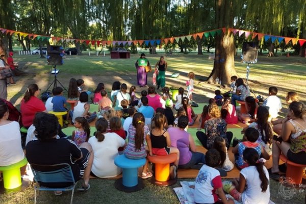 Nueva fecha de Cuentos bajo el árbol