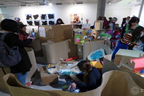 Taller de construcción colectiva para niños