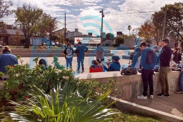 Clase abierta organizada por alumnos del Instituto del Profesorado