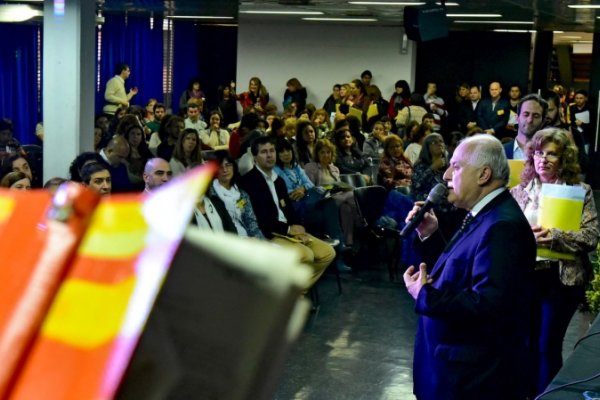 Lifschitz participó en Rosario de la inauguración del Encuentro Internacional de Educadores