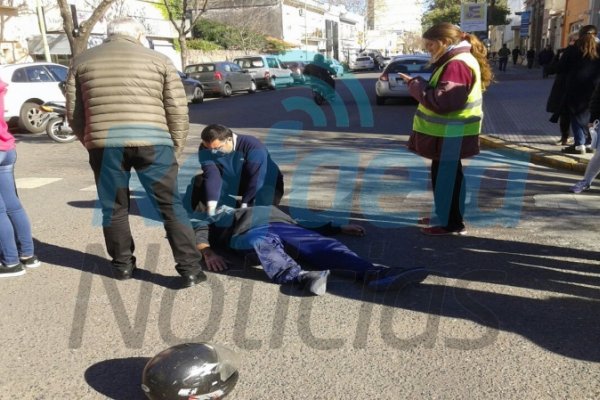 Motociclista lesionado en accidente de tránsito