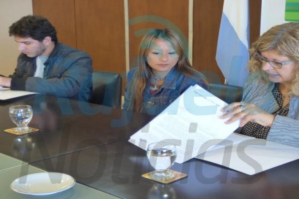 Se firmó la adjudicación para ampliar la Escuela Técnica N° 654 de Rafaela.