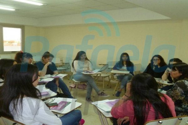 Jornada de Aulas Abiertas en UCES Rafaela