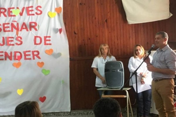 Tacural: Aportes del Ministerio de Educación para la construcción de un Playón Deportivo