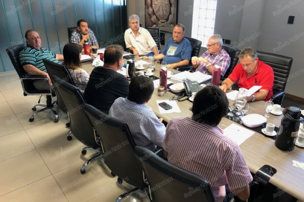 Municipales insisten con la urgente convocatoria a paritarias