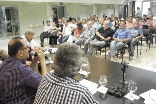 El Gobierno provincial convocó a la paritaria municipal