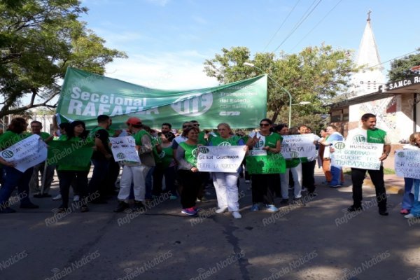 Manifestación de ATE frente al Hospital Dr. Jaime Ferré