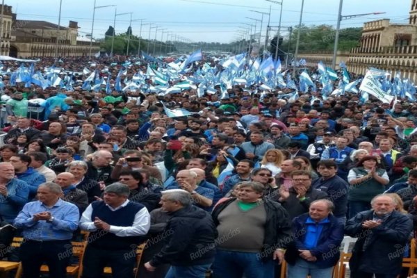 Pan, paz y trabajo una masiva demostración de fe y lucha