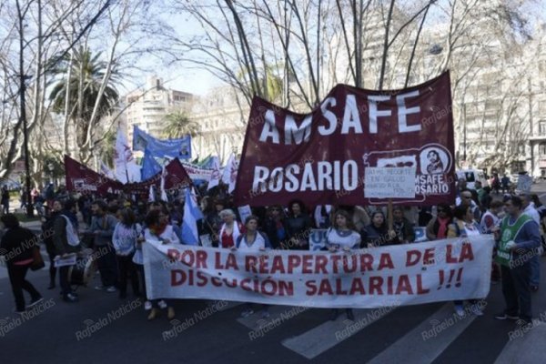 El gobierno abrirá la paritaria docente el mes próximo