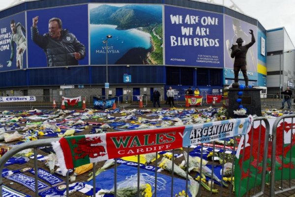 Empezó la búsqueda privada de Emiliano Sala, mientras Cardiff decide no pagar el pase e iniciar acciones legales