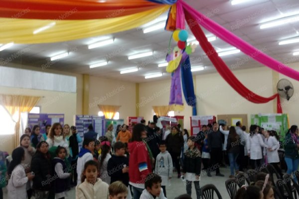 Feria de Ciencias y Tecnología: se presentaron 18 proyectos en Sunchales