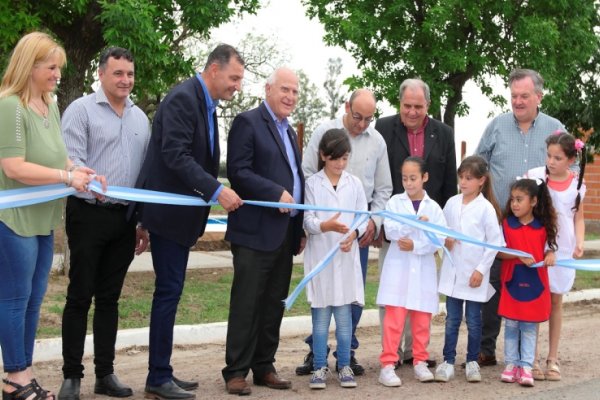 Lifschitz inauguró obras en localidades del departamento San Cristóbal