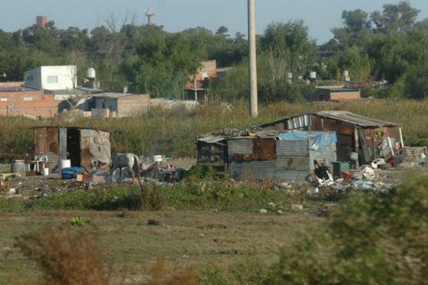 Una familia necesitó $38.960 para no ser pobre