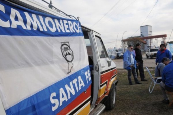 "Venimos resistiendo los intentos de intervención de la conducción porteña”