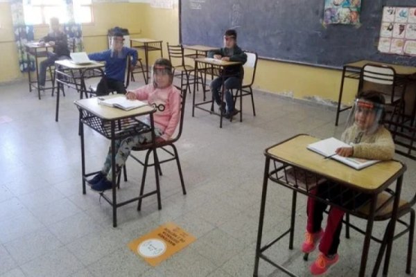 Clases en Santa Fe: vuelven gradualmente en escuelas rurales del centro - norte