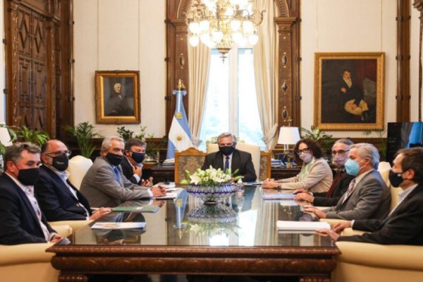 Alberto Fernández recibió a la Mesa de Enlace en Casa Rosada