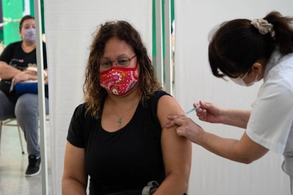 Creció del 50 al 70% la disposición a vacunarse contra el coronavirus en Argentina