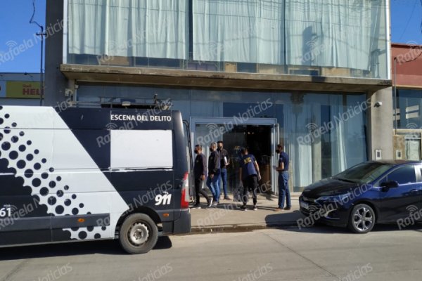 Robo en la casa de Antigüedades: Los delincuentes se llevaron más de dos millones