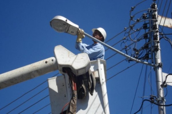 Mantenimiento del alumbrado público en calles de la ciudad